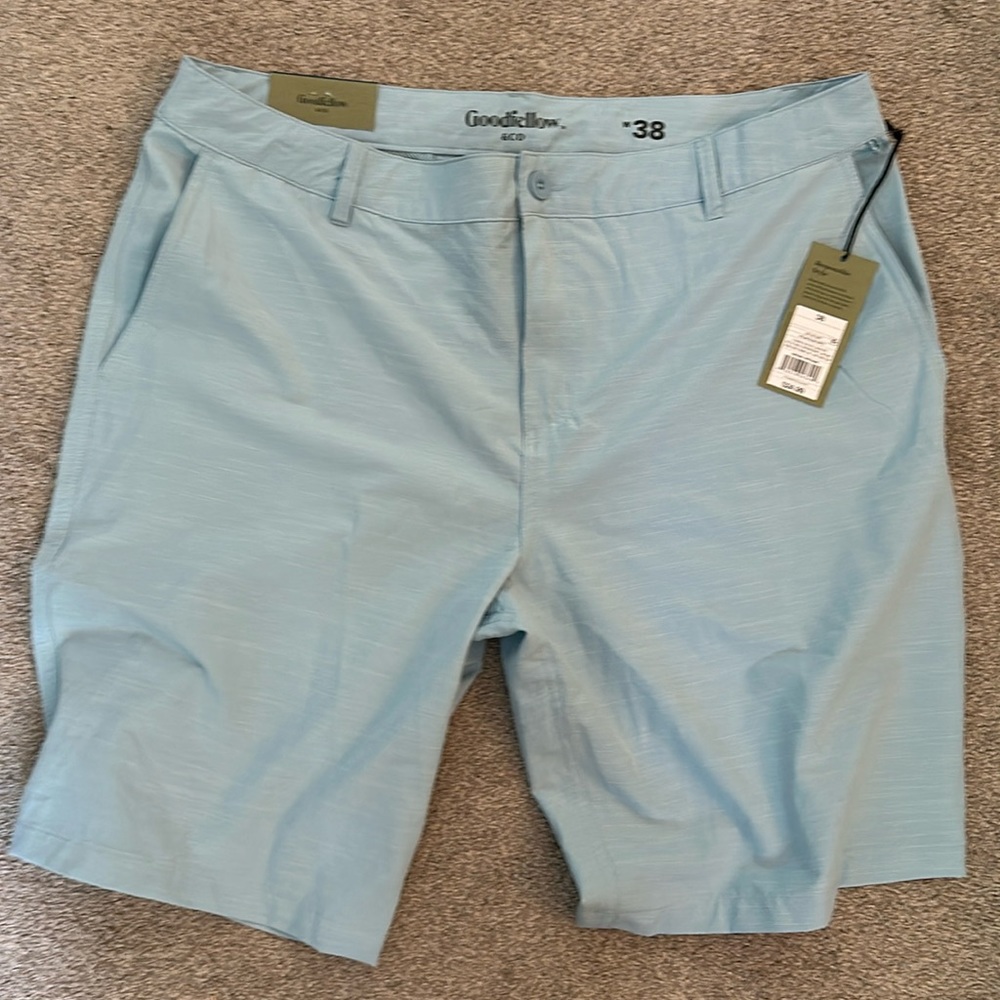 Men’s hybrid swim trunks size 38